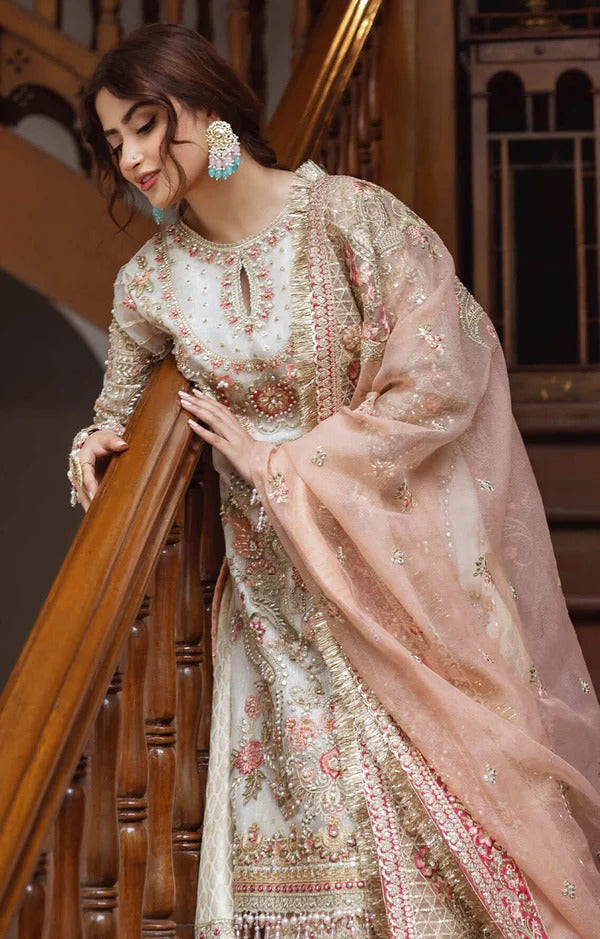 IMROZIA TESSEL SILK ZEVAR